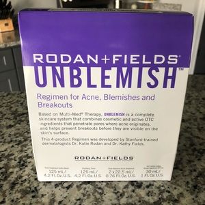 NIB Rodan + Fields Unblemish Regimen